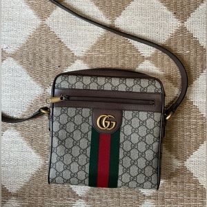 Gucci Ophidia GG Messenger Bag